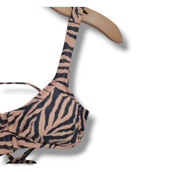 Xhilaration Juniors Pink Zebra Animal Print Bikini Swim Top – Size Small - Picture 4 of 8